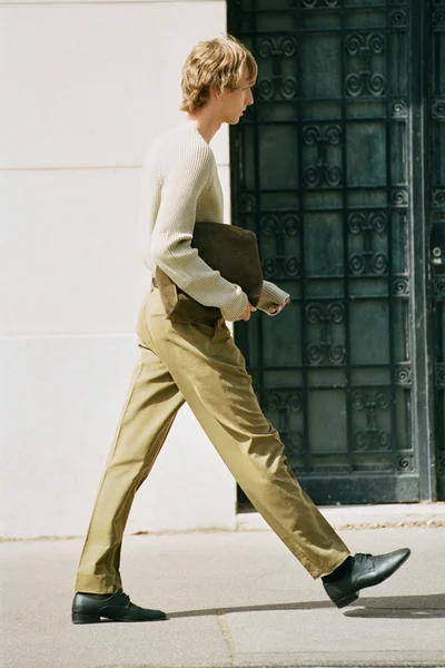 Look 7